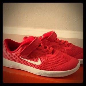Red toddler boy Nike’s